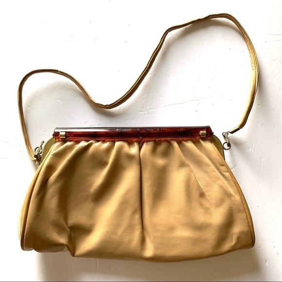 Vintage Bag Tan Vegan Leather Clutch Shoulder Purse Special Occasion Grandma - Picture 1 of 10